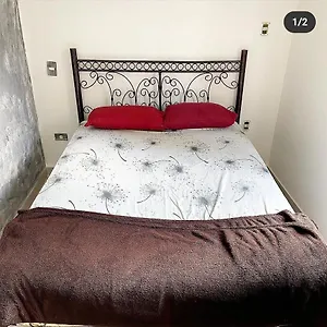 Vila Madalena Purpurina Hostel São Paulo